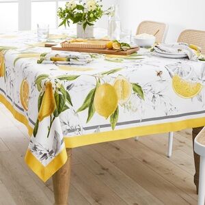 WILLIAMS SONOMA Meyer Lemon Tablecloth 70x90” NWT